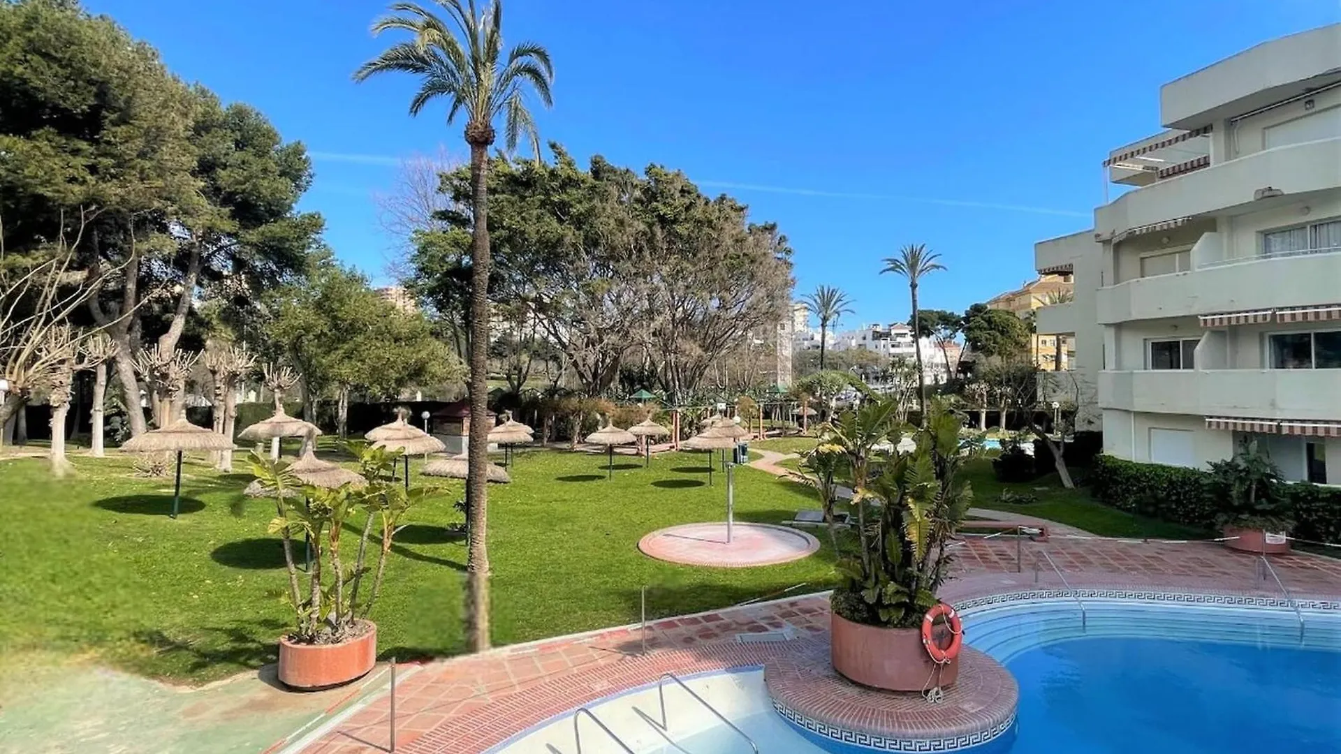 Apartment With Terrace And Sea Views Benalmadena Spain